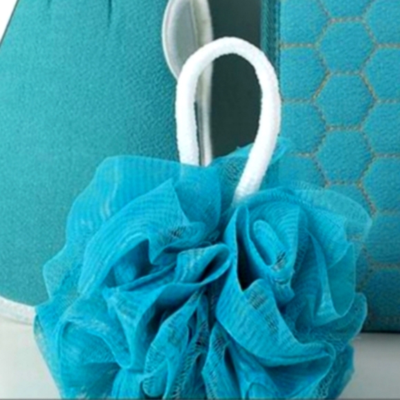 Sea Blue Bath & Shower Care Scrub Set - Picture 4 of 8